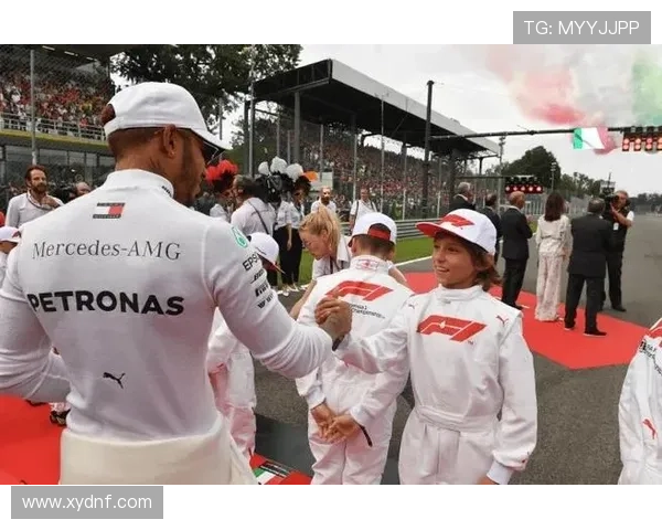 19岁新星安东内利夺冠汉密尔顿获第三